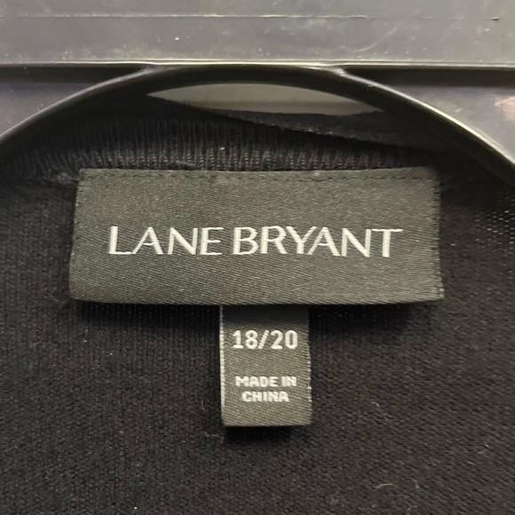 0124-17 Lane Bryant lace back cardigan, 2X (18/20) - Picture 3 of 3